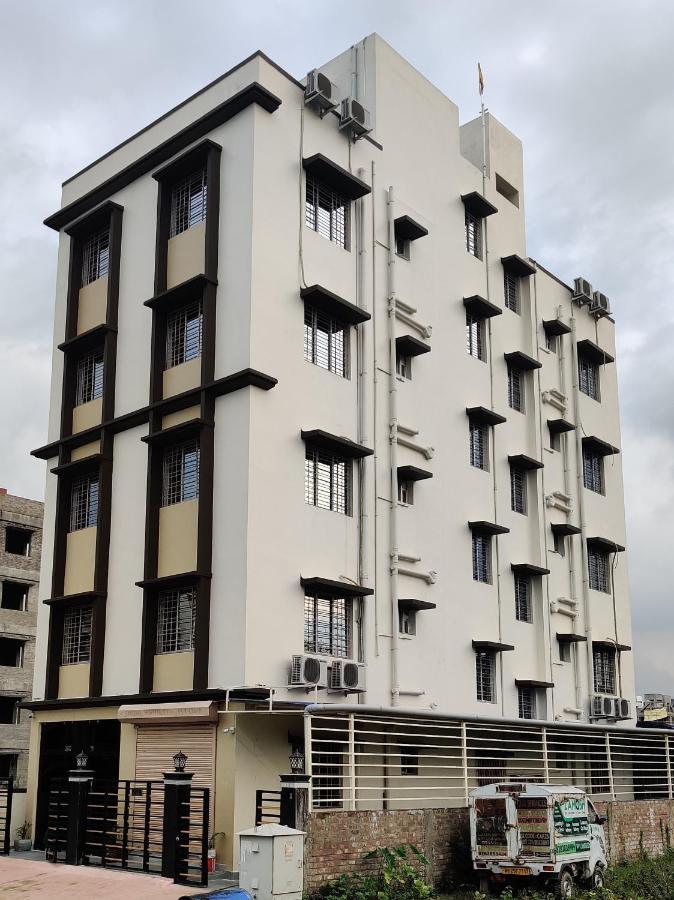 Sanjiva Suites Calcuta Exterior foto